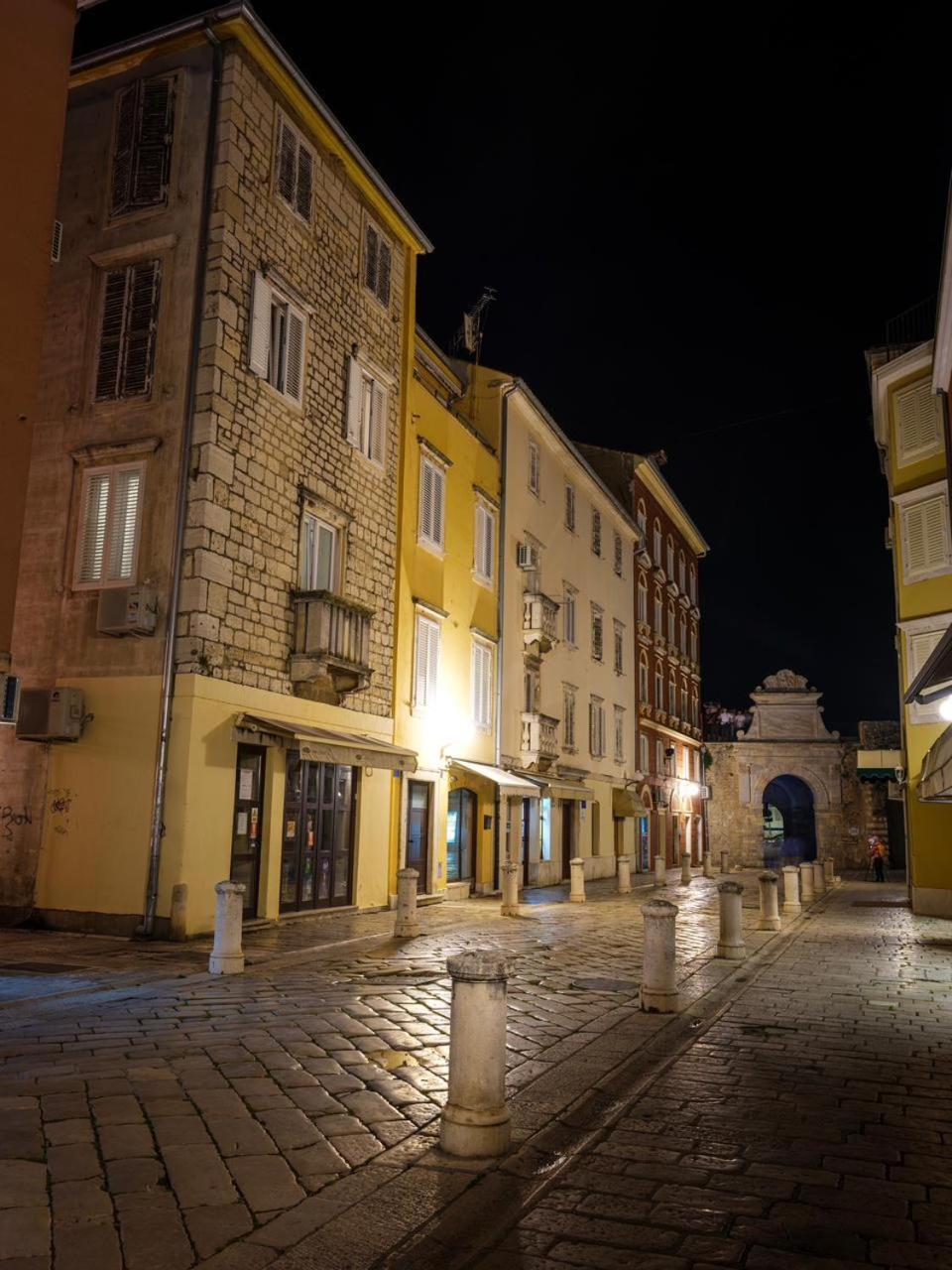 Luxury Rooms Volat Old Town Zadar Eksteriør billede